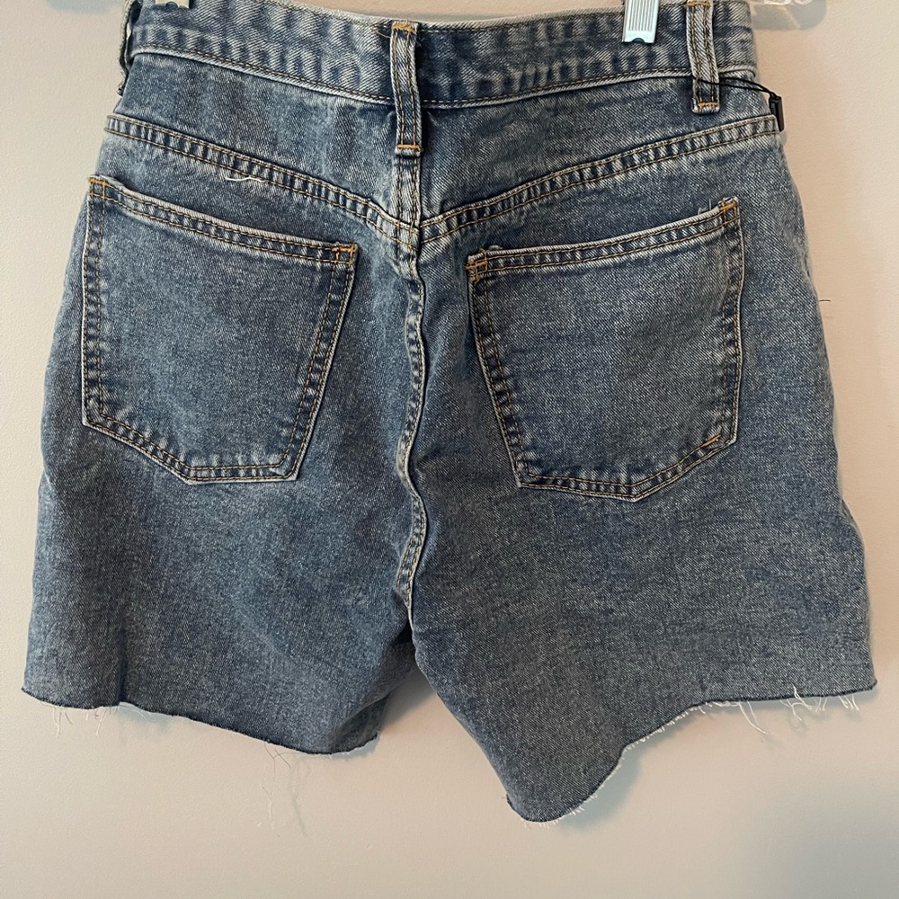 Denim shorts - Picture 2 of 2